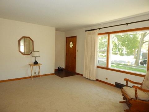 2448 183rd St, Lansing, IL 60438 photo 5