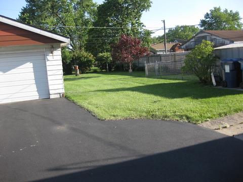 7451 W 75th St, Bridgeview, IL 60455 photo 6