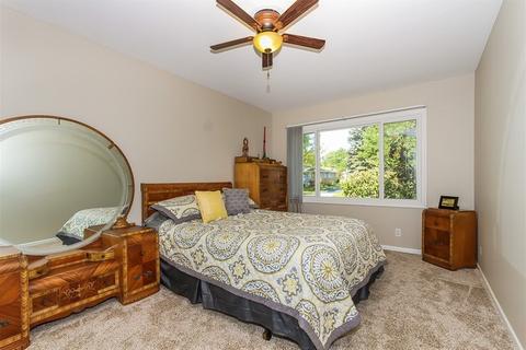 225 Princeton St, Hoffman Estates, IL 60169 photo 14
