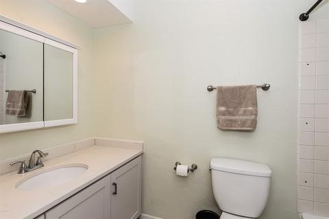 225 Princeton St, Hoffman Estates, IL 60169 photo 16