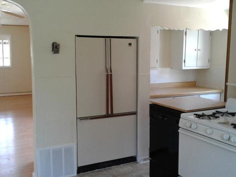 318 Peru St, Peru, IL 61354 photo 7