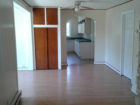 318 Peru St, Peru, IL 61354 photo 5