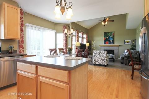 4501 Greendale Ct, Mchenry, IL 60050 photo 4