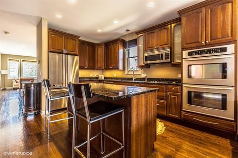 4201 S Berkeley Ave, Chicago, IL 60653 photo 3