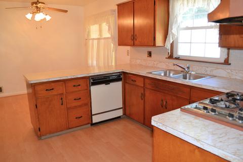 3642 Monroe St, Lansing, IL 60438 photo 6