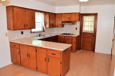 3642 Monroe St, Lansing, IL 60438 photo 4