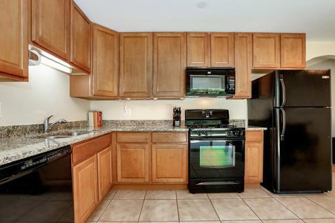 720 Olive St, Hoffman Estates, IL 60169 photo 11
