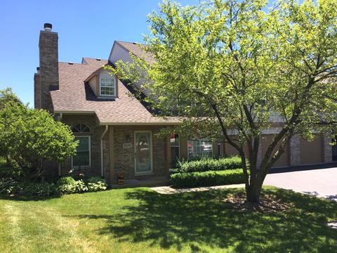 3212 Anton Dr, Aurora, IL 60504 photo 2
