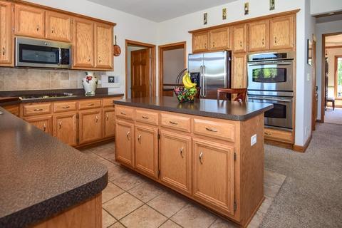 13431 Kerr St, Plainfield, IL 60585 photo 13