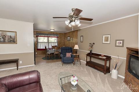 4909 Pistakee Dr, Mchenry, IL 60051 photo 4