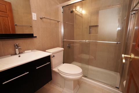 830 Hillcrest Blvd, Hoffman Estates, IL 60169 photo 27