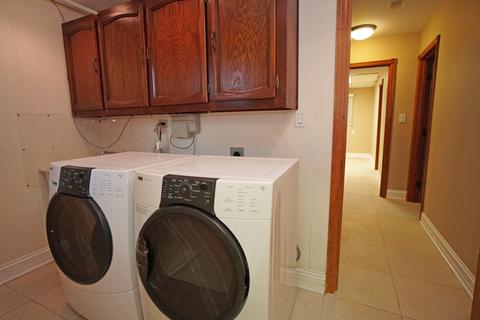 830 Hillcrest Blvd, Hoffman Estates, IL 60169 photo 35