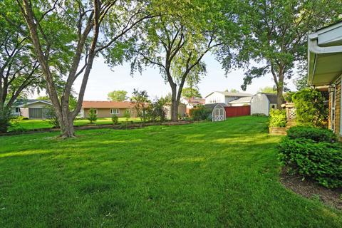 830 Hillcrest Blvd, Hoffman Estates, IL 60169 photo 42
