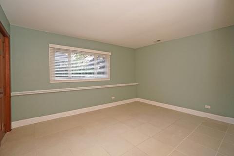 830 Hillcrest Blvd, Hoffman Estates, IL 60169 photo 25