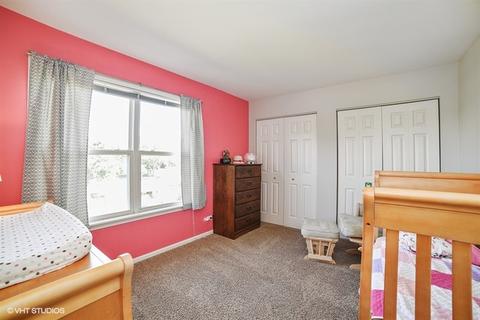 1542 Derby Ln, Bartlett, IL 60103 photo 13