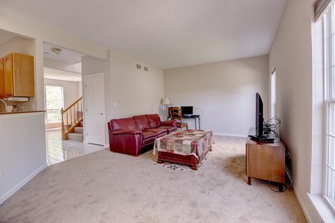 2420 Hannibal Cir, Plainfield, IL 60586 photo 5