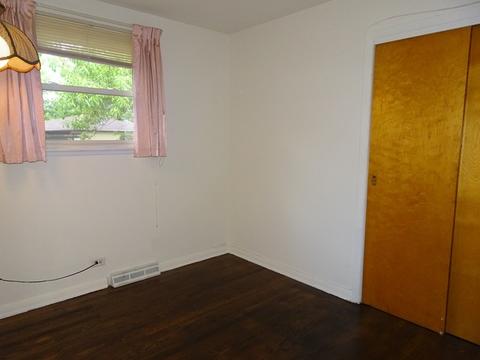 12827 E Playfield Dr, Crestwood, IL 60445 photo 14