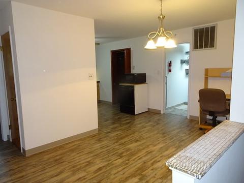 12827 E Playfield Dr, Crestwood, IL 60445 photo 4