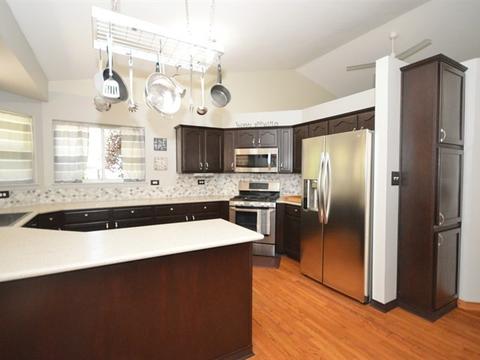 4412 Willowbend Dr, Plainfield, IL 60586 photo 7