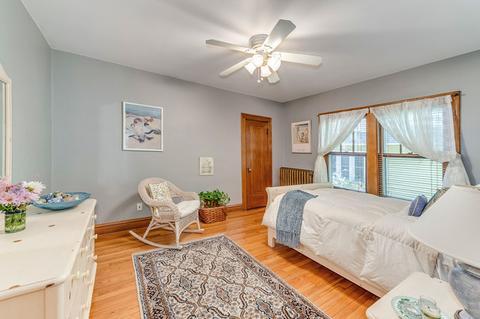 16 Elm Ave, Roselle, IL 60172 photo 14