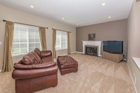 674 Aster Dr, Gurnee, IL 60031 photo 10