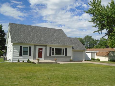 2321 12th St, Peru, IL 61354 photo 1