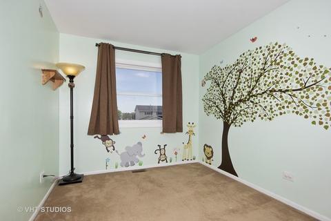 2906 Diane Dr, Aurora, IL 60504 photo 9