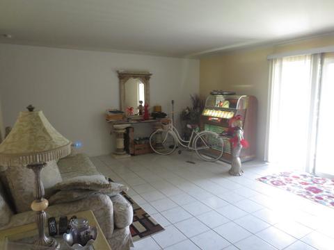 910 Beau Dr #214, Des Plaines, IL 60016 photo 3