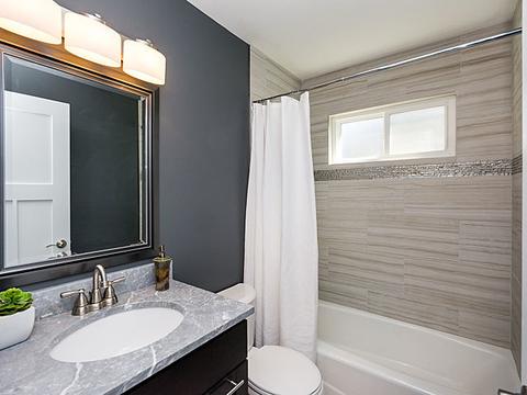 947 Mapleton Ave, Oak Park, IL 60302 photo 6