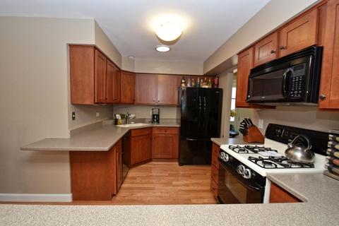 1523 Huntleigh Dr, Wheaton, IL 60189 photo 12