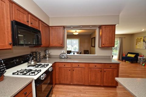 1523 Huntleigh Dr, Wheaton, IL 60189 photo 11