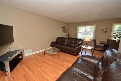 1523 Huntleigh Dr, Wheaton, IL 60189 photo 5