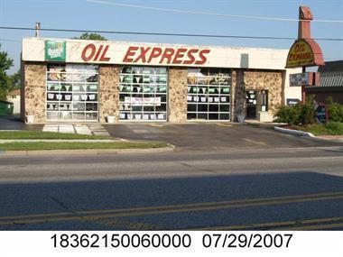 8240 S Harlem Ave, Bridgeview, IL 60455 photo 1