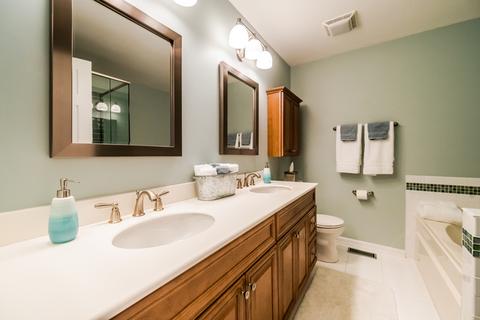 1168 Coldspring Rd, Elgin, IL 60120 photo 19