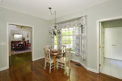 985 Pine St, Winnetka, IL 60093 photo 8