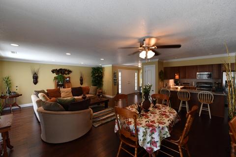 1305 Oaktree Ln, Kankakee, IL 60901 photo 11