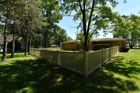 1305 Oaktree Ln, Kankakee, IL 60901 photo 5