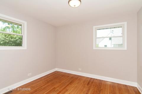 207 Rush St, Roselle, IL 60172 photo 6