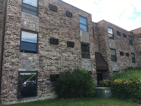 671 N Swift Rd, Addison, IL 60101 photo 1