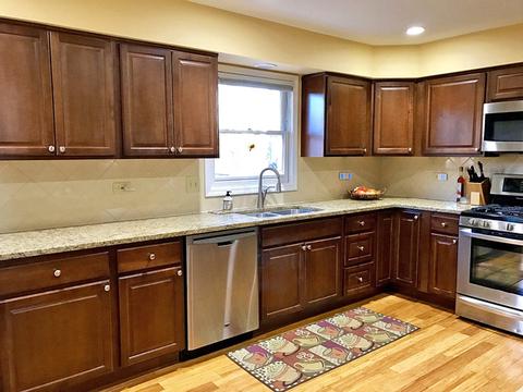 551 Philip Dr, Bartlett, IL 60103 photo 10