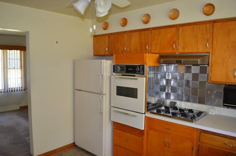 109 Cherry St, Cary, IL 60013 photo 3