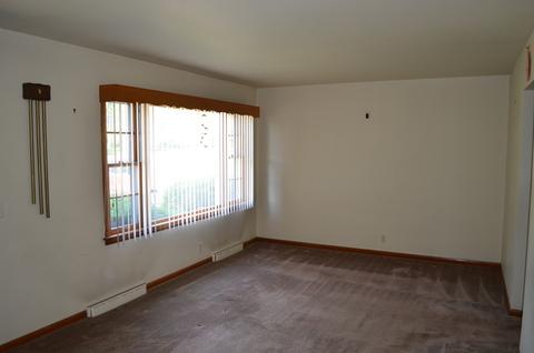 109 Cherry St, Cary, IL 60013 photo 5