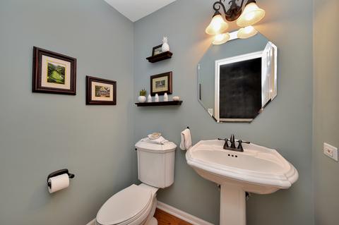 2444 Legacy Dr, Aurora, IL 60502 photo 13