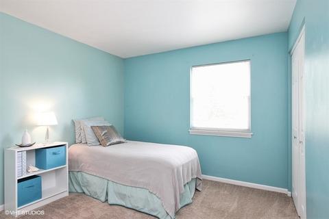 3203 Biscayne Rd, Mchenry, IL 60050 photo 8