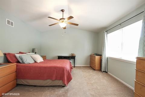 3203 Biscayne Rd, Mchenry, IL 60050 photo 6