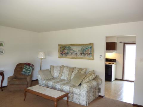 698 Bryn Mawr Ave, Bartlett, IL 60103 photo 4