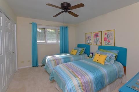 40 W622 Mcdonald Rd, Elgin, IL 60124 photo 5