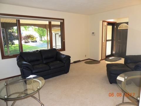 10787 Hamborg Rd, Roscoe, IL 61073 photo 10