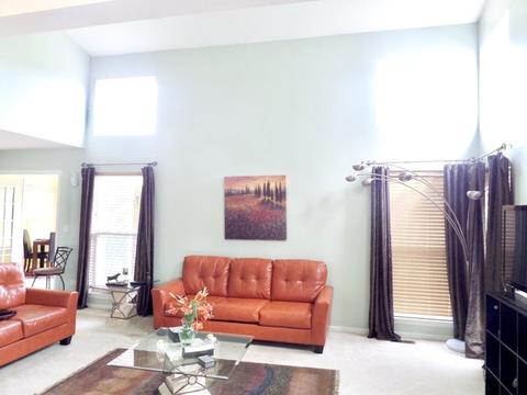 1539 Walnut Creek Dr, Elgin, IL 60123 photo 5