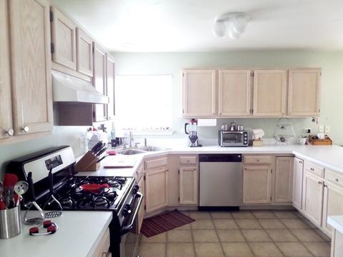 1539 Walnut Creek Dr, Elgin, IL 60123 photo 8